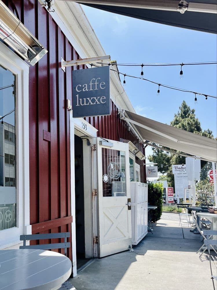 Caffe Luxxe interior