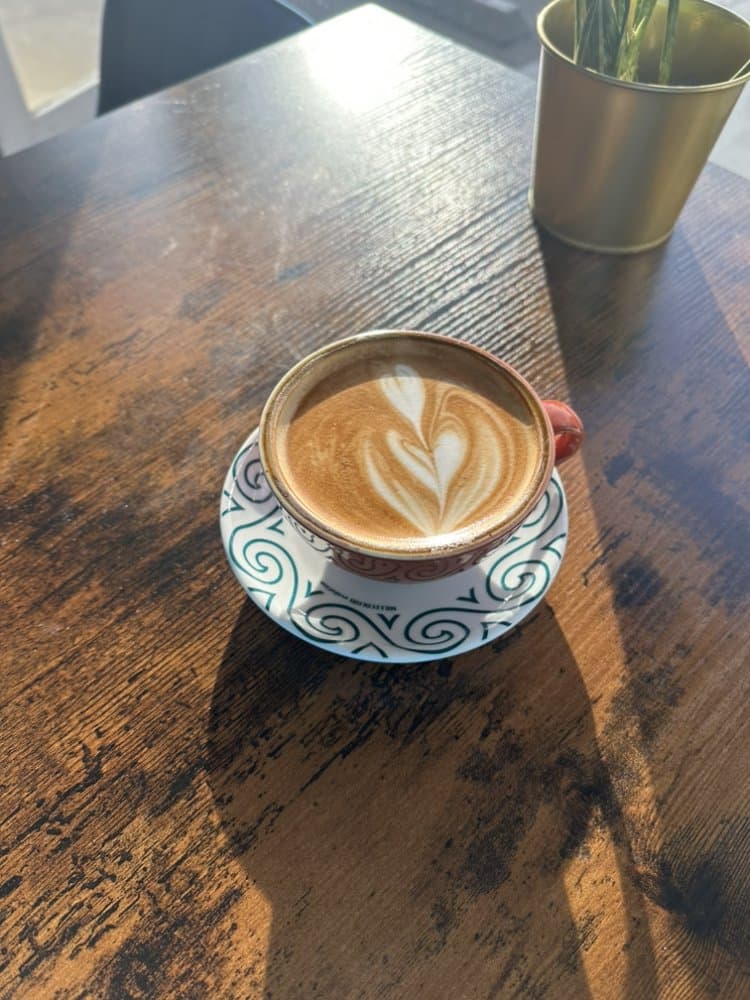 Compelling Coffee — Lincoln Heights