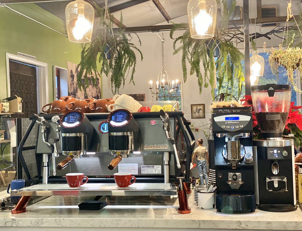 Manzanita Roasting Company and Coffee House interior